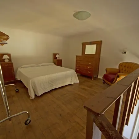Casa Particolare *